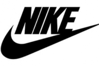 Nike kiện nền tảng StockX  xâm phạm nhãn hiệu.